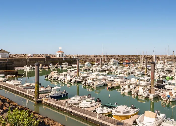 2 Bedroom Amazing In Saint Hilaire